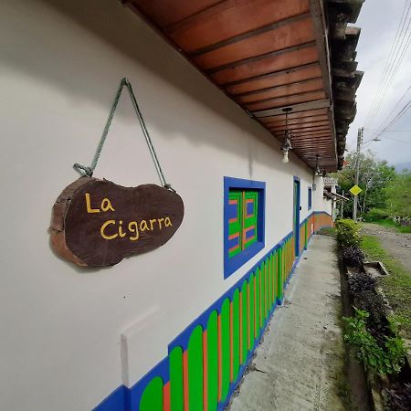 萨兰托 La Cigarra Casa De Huespedes酒店 外观 照片