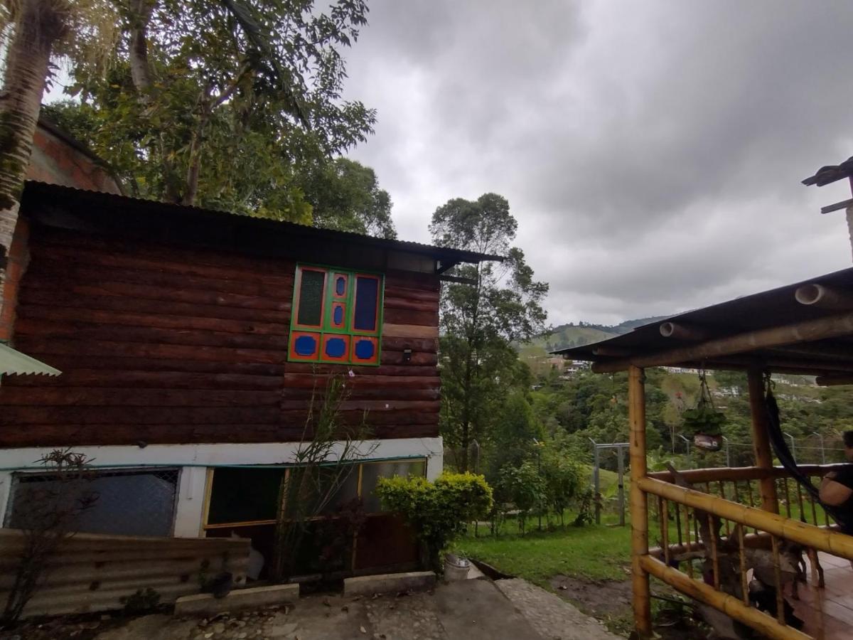 萨兰托 La Cigarra Casa De Huespedes酒店 外观 照片