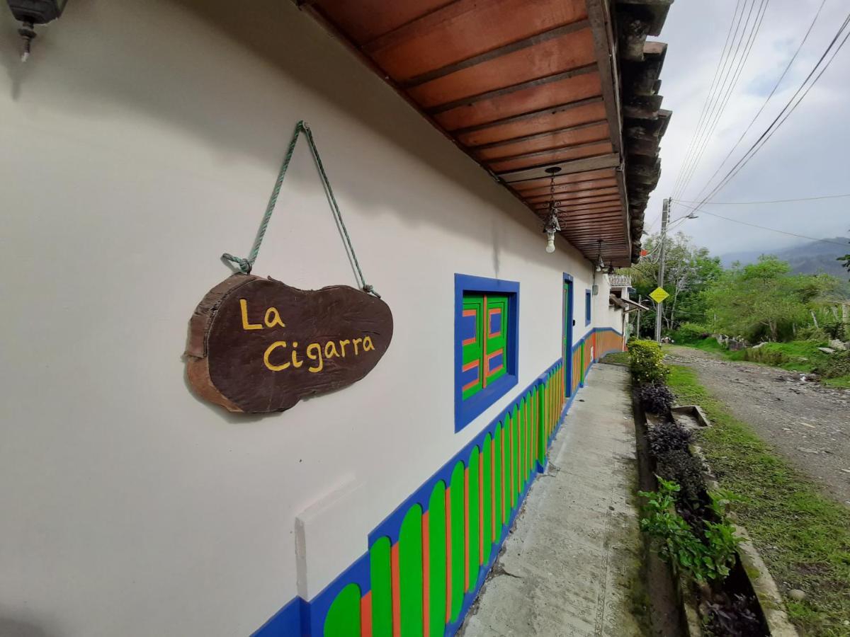 萨兰托 La Cigarra Casa De Huespedes酒店 外观 照片